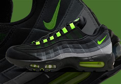 air max nike herren schwarz neon|air max 95 og neon 2020.